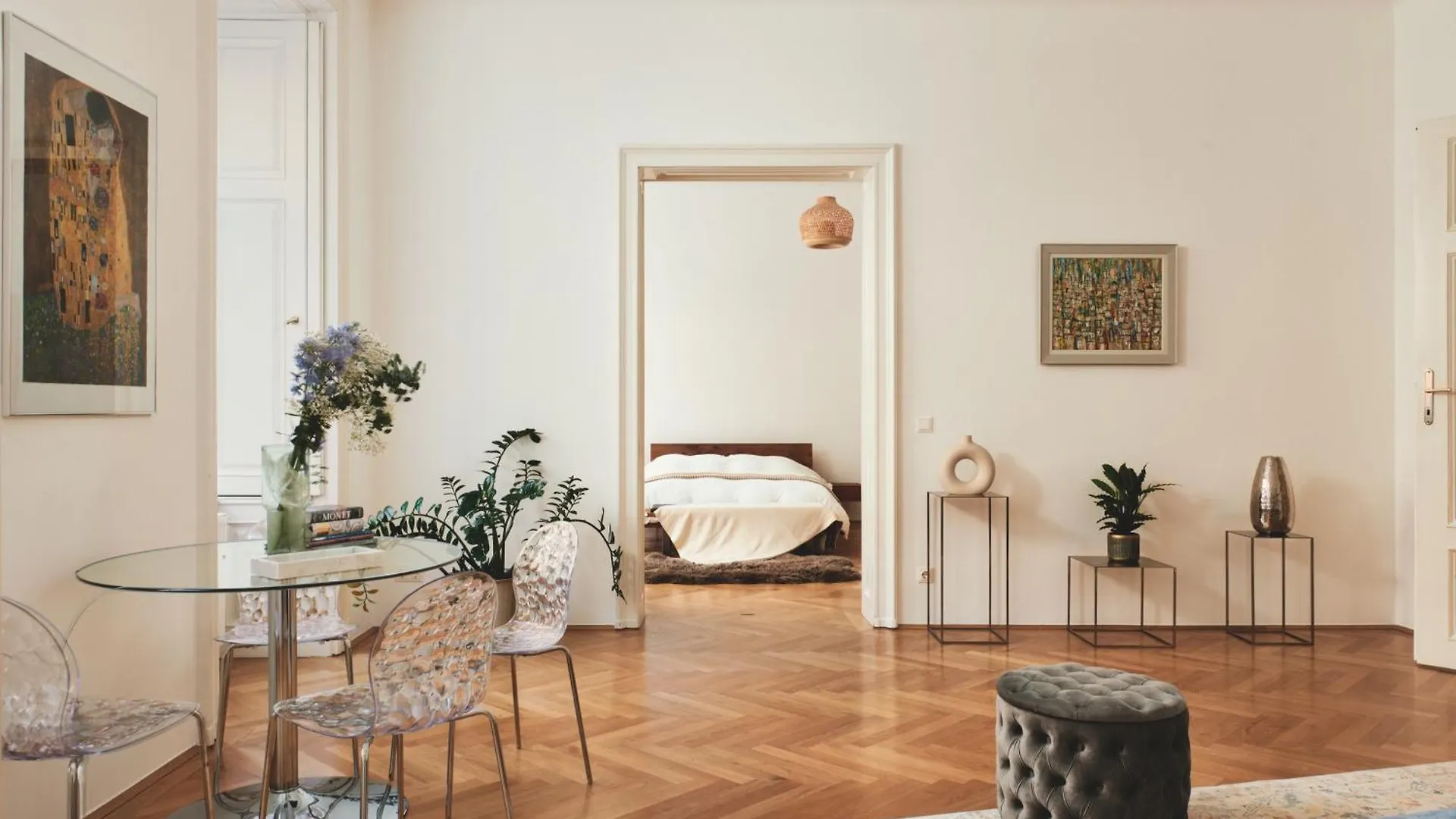 Lägenhet Spacious & Elegant, Ideal Location Wien Österrike